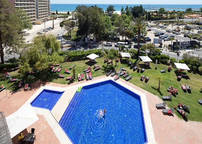 Dom Pedro Marina